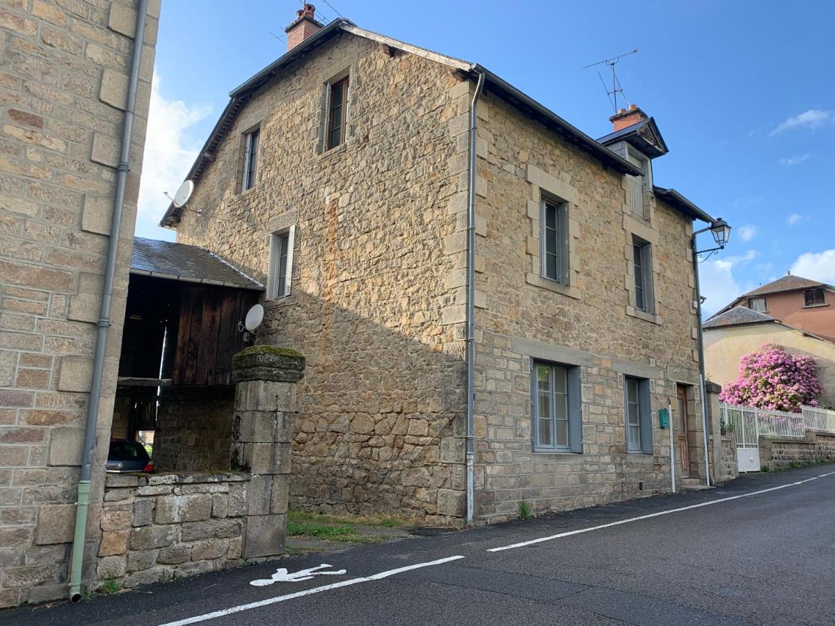 Apartamento Treignac Tourelles Exterior foto
